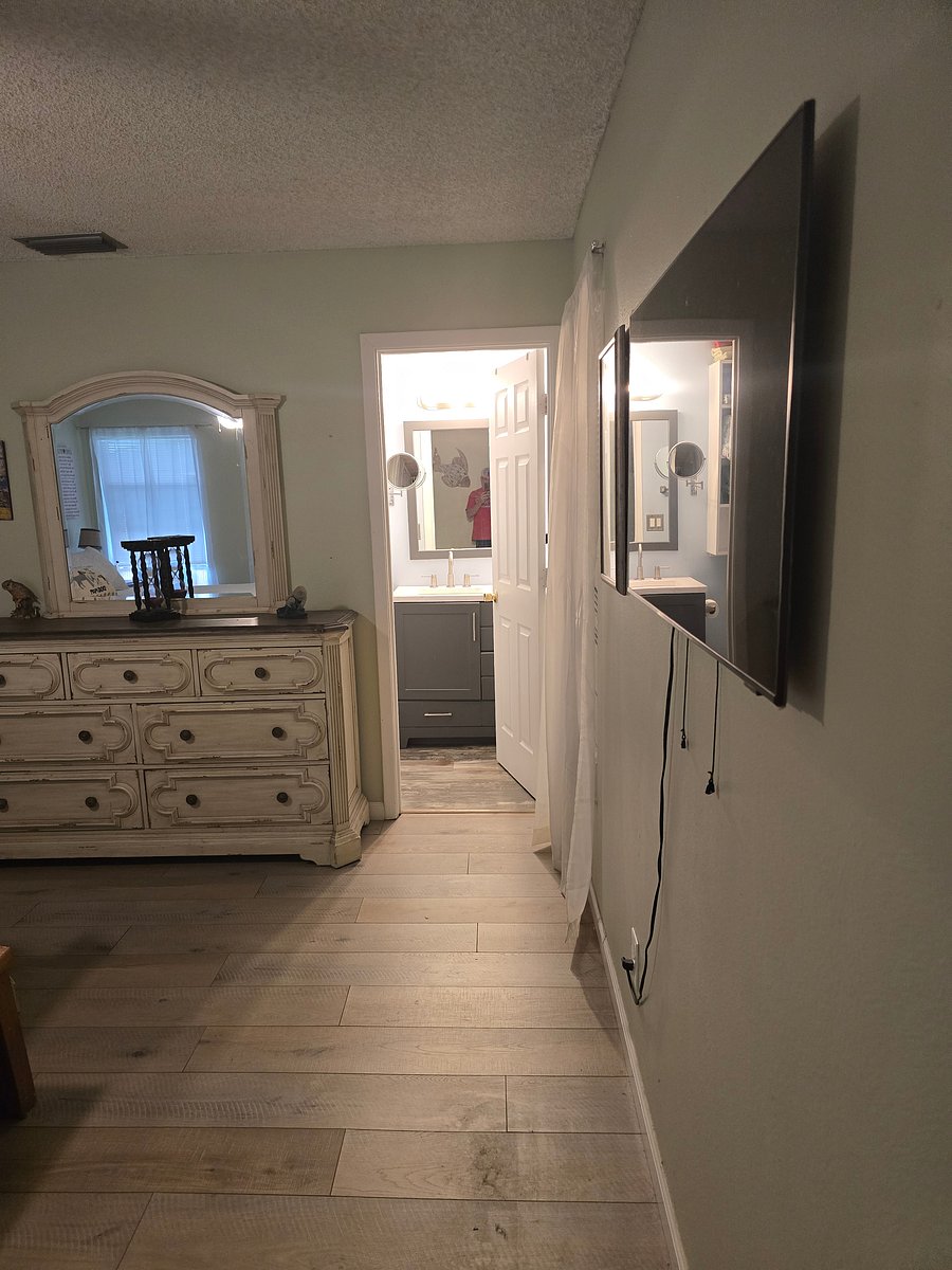 Furnished Finder property 1051806_1 photo 29