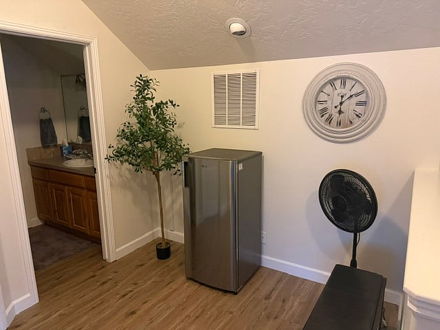 Furnished Finder property 1051814_1 photo 4