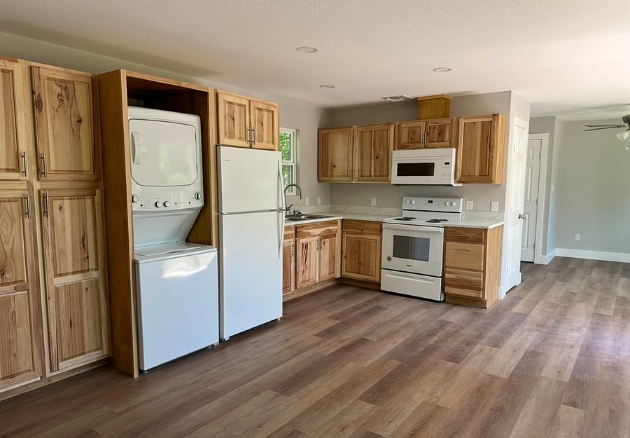 Furnished Finder property 1051815_1 photo 3