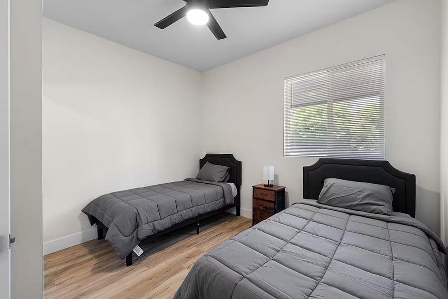 Furnished Finder property 1051824_1 photo 11