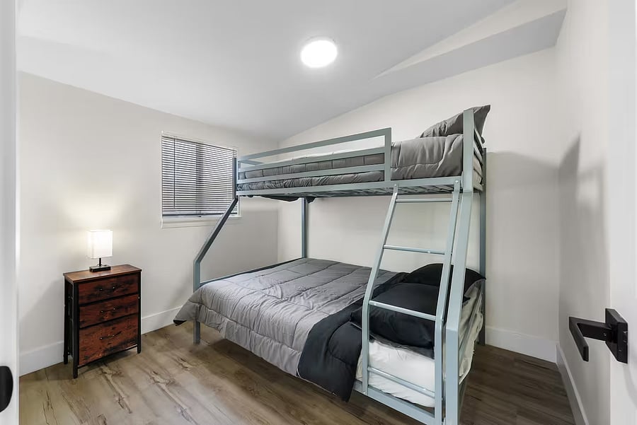 Furnished Finder property 1051824_1 photo 7
