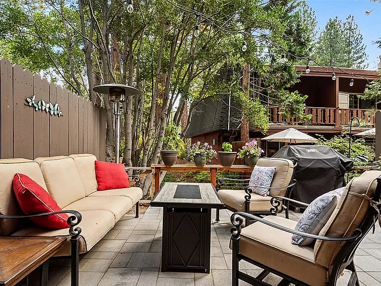 Furnished Finder property 1051825_1 photo 17