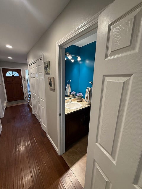 Furnished Finder property 1051825_1 photo 8