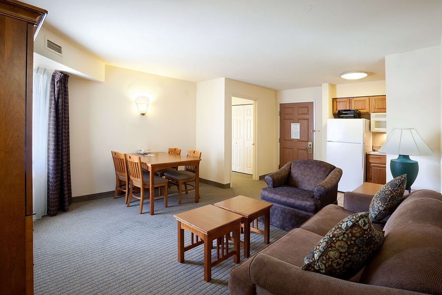 Furnished Finder property 1051842_1 photo 4