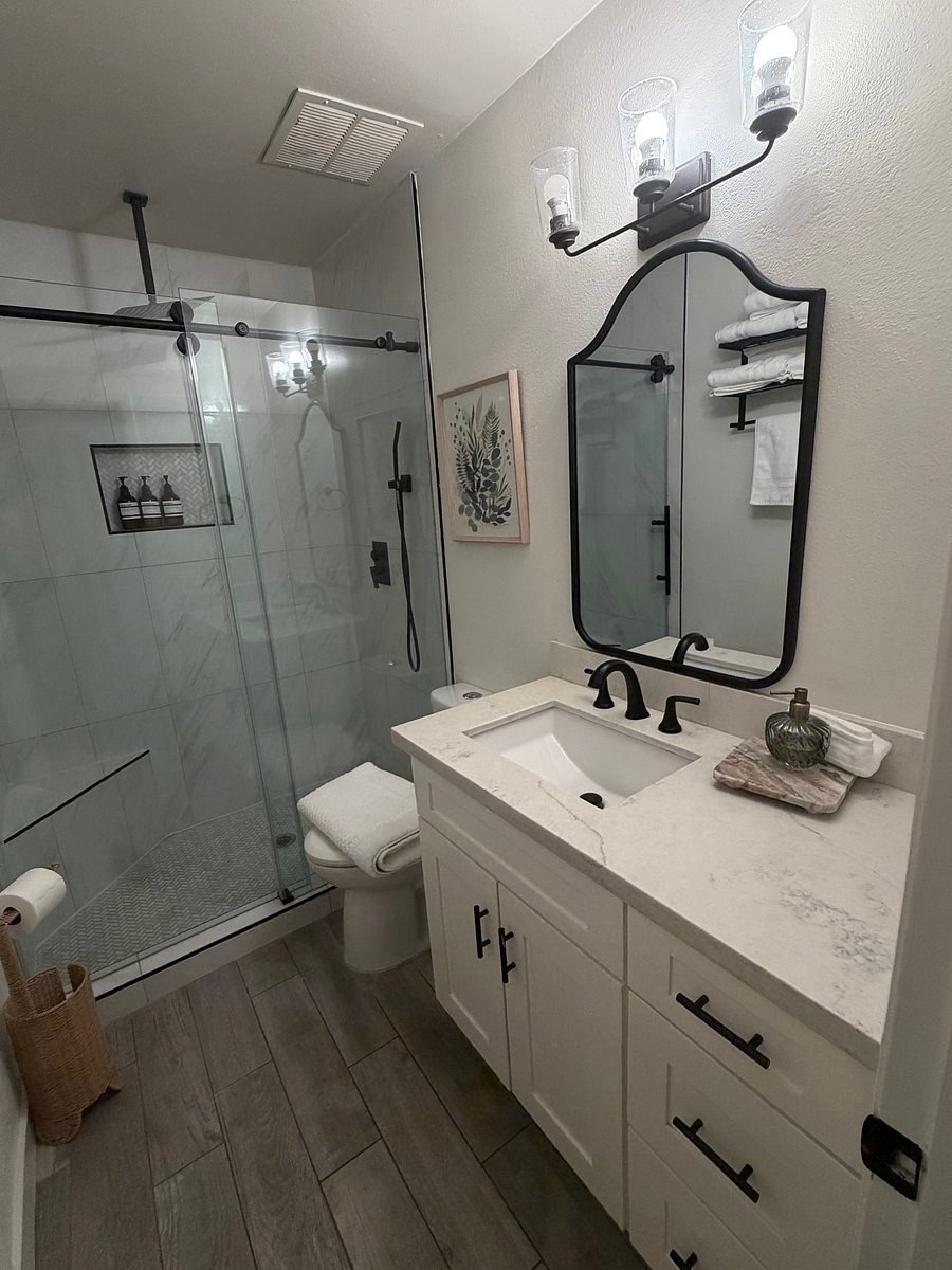 Furnished Finder property 1051846_1 photo 11