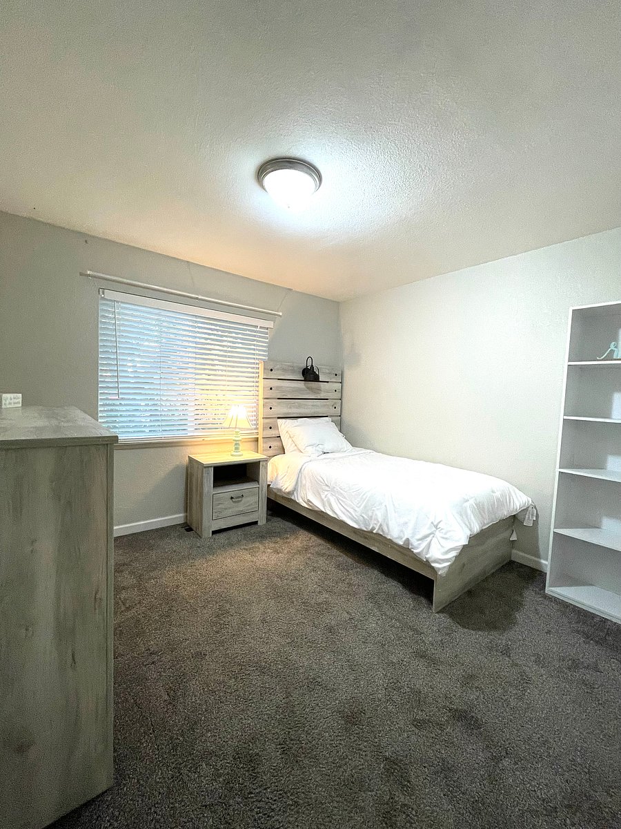 Furnished Finder property 1051849_1 photo 17