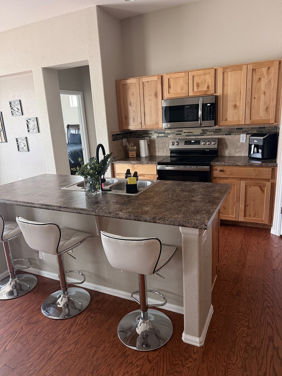 Furnished Finder property 1051851_1 photo 4