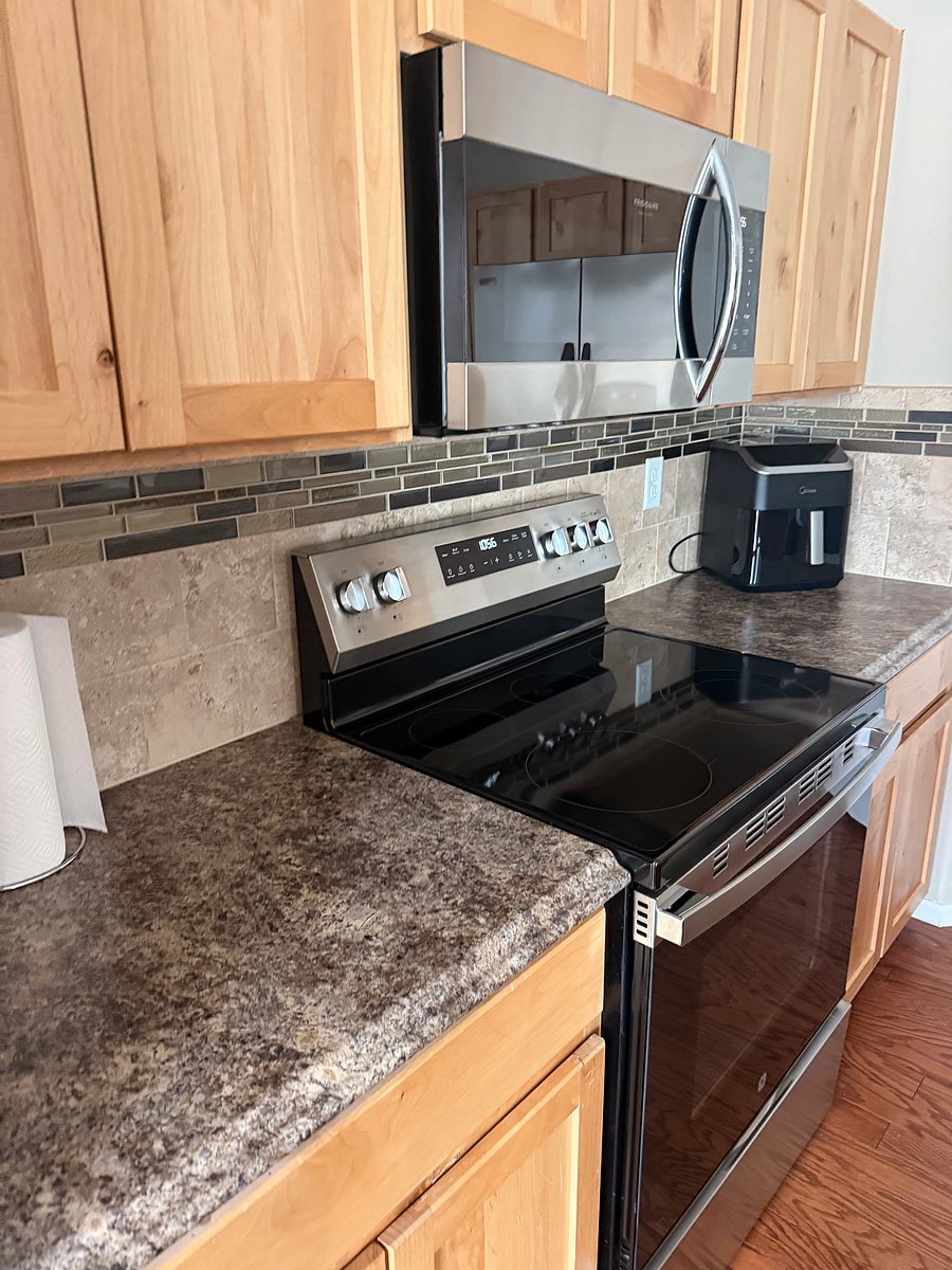 Furnished Finder property 1051851_1 photo 8