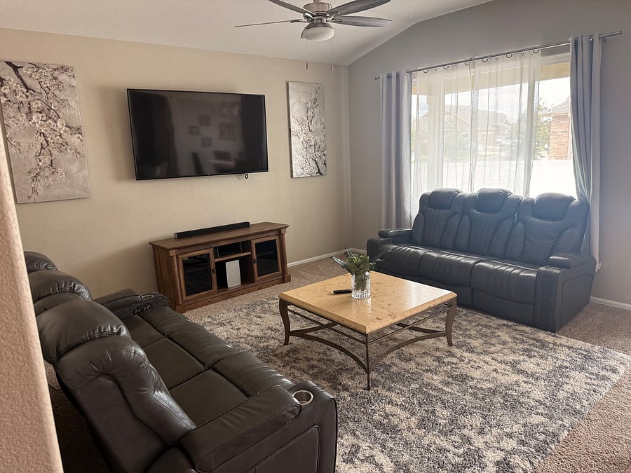 Furnished Finder property 1051851_1 photo 3