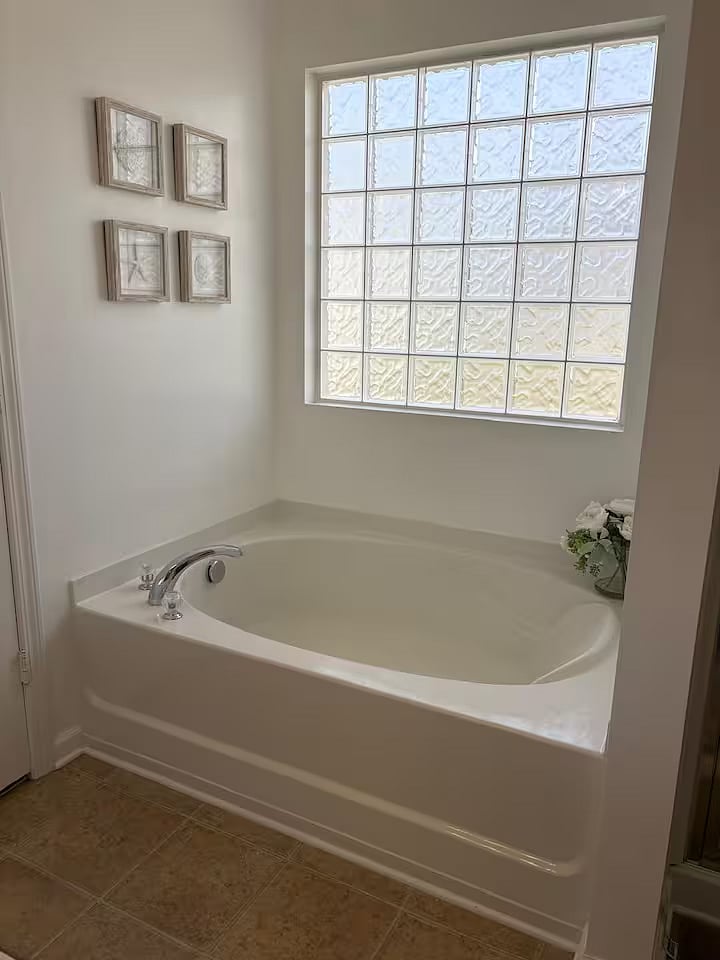 Furnished Finder property 1051871_1 photo 34