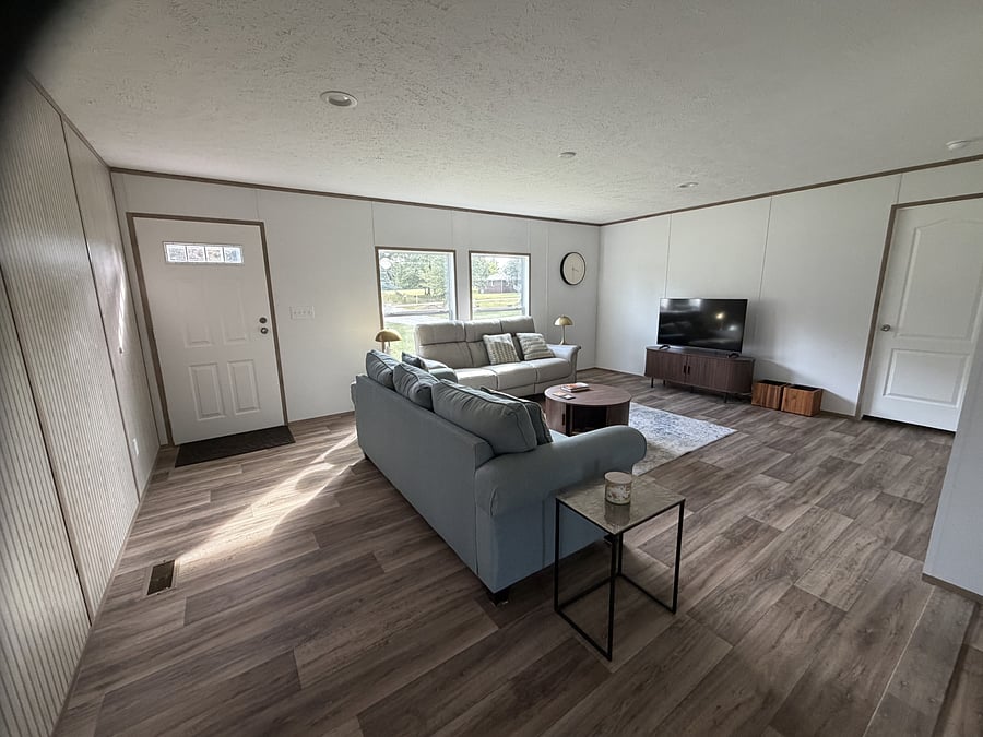 Furnished Finder property 1051873_1 photo 7
