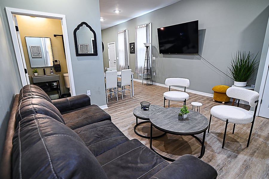 Furnished Finder property 1051876_1 photo 19