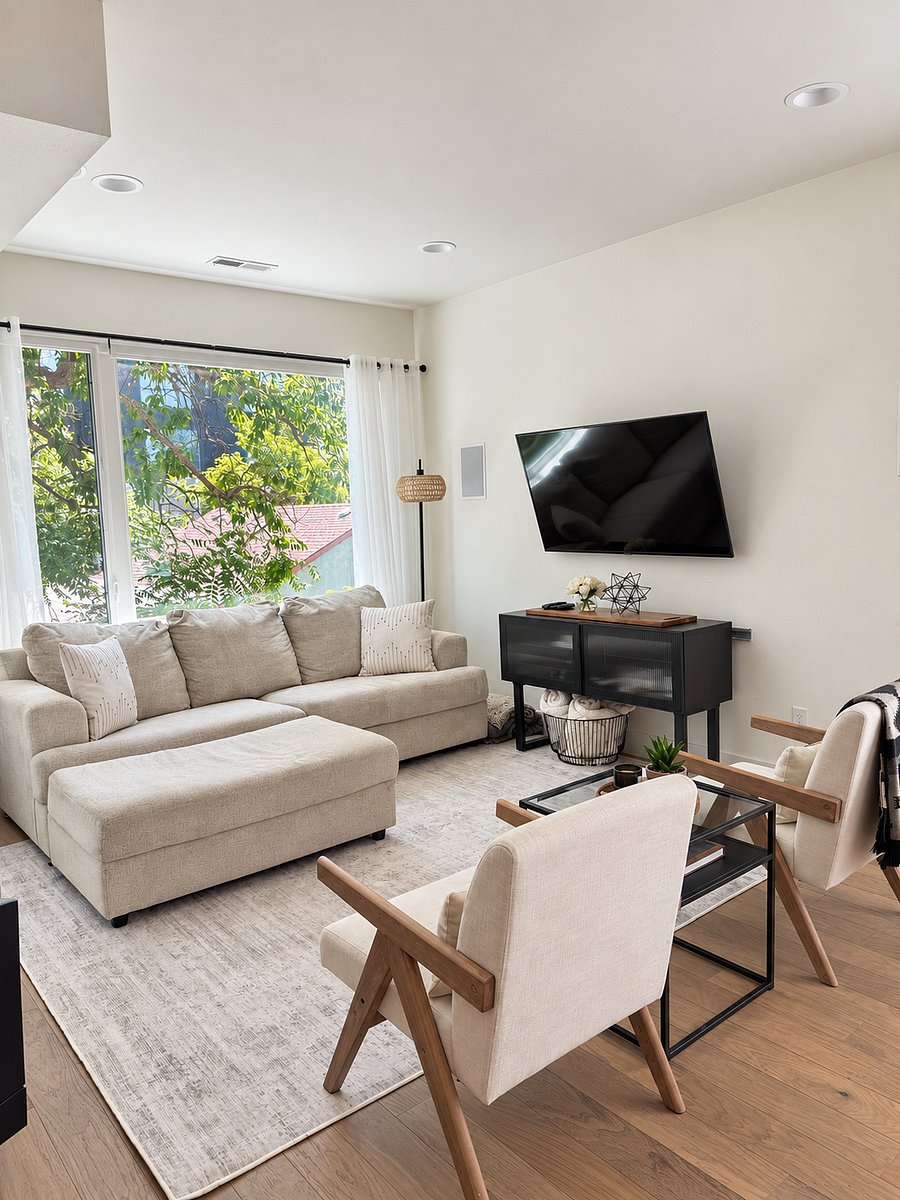 Furnished Finder property 1051901_1 photo 11