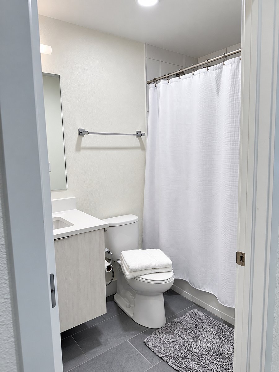 Furnished Finder property 1051901_1 photo 18