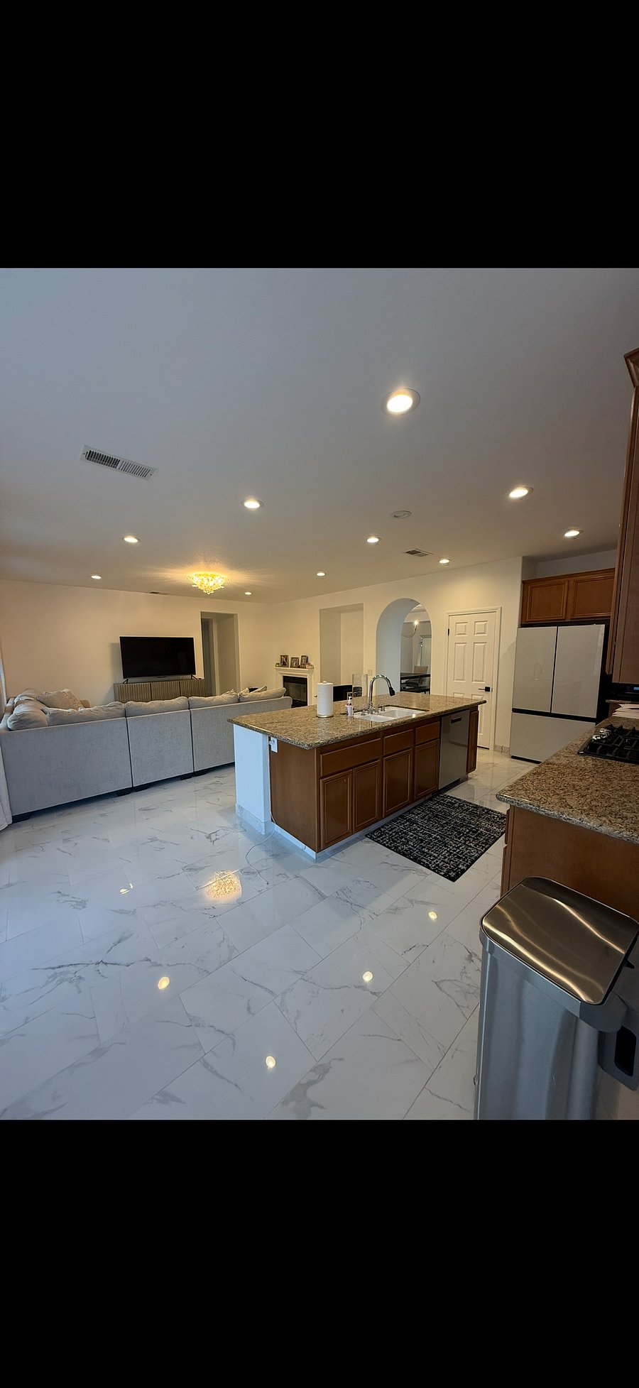 Furnished Finder property 1051926_1 photo 7