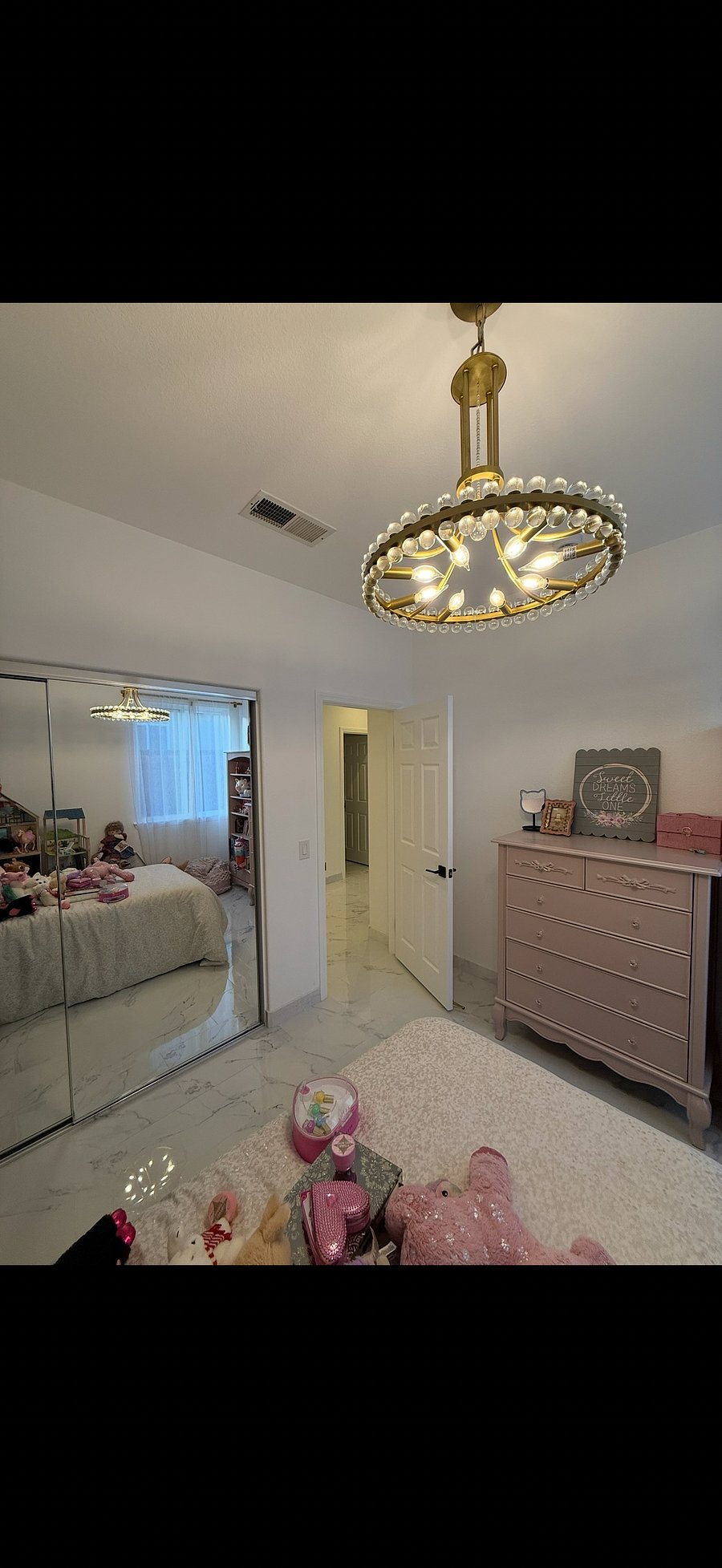 Furnished Finder property 1051926_1 photo 15