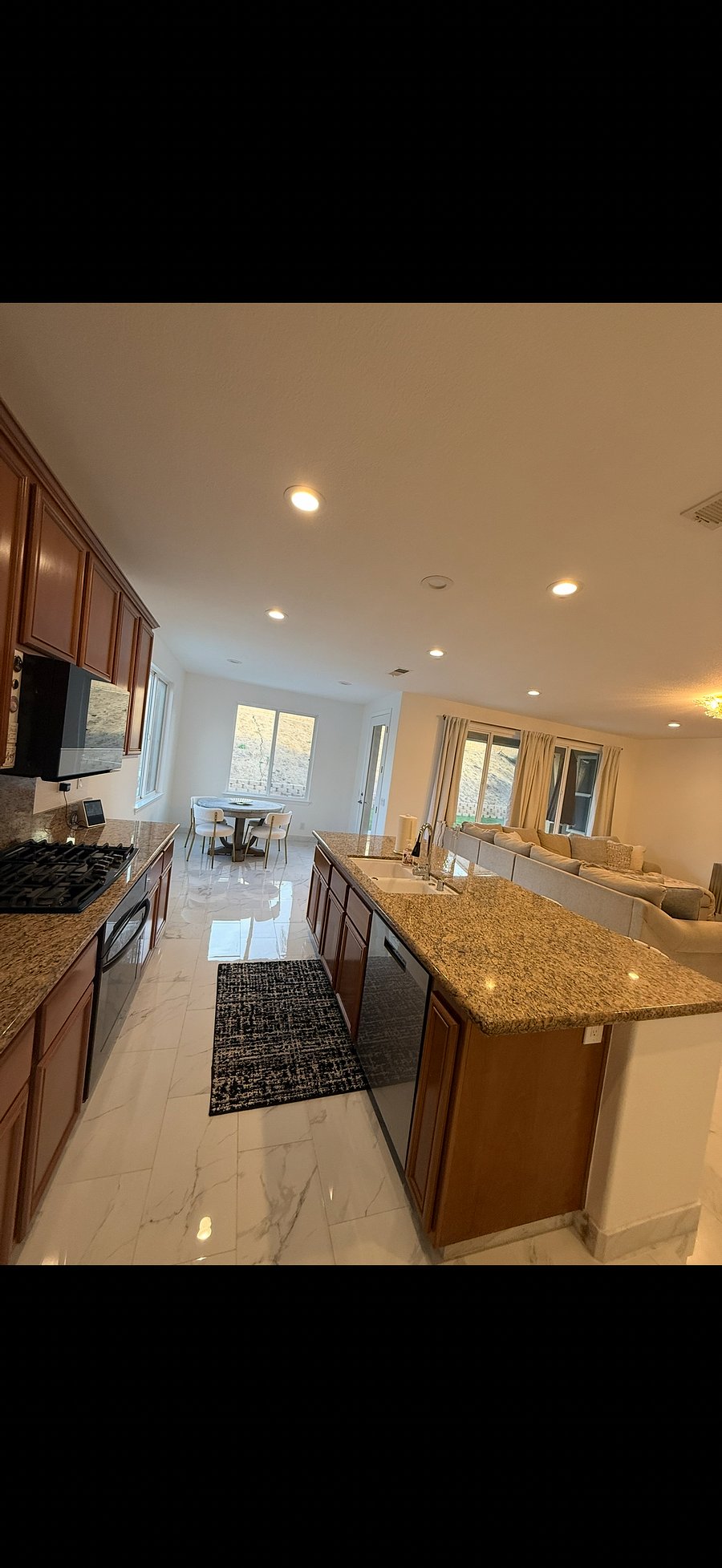 Furnished Finder property 1051926_1 photo 6