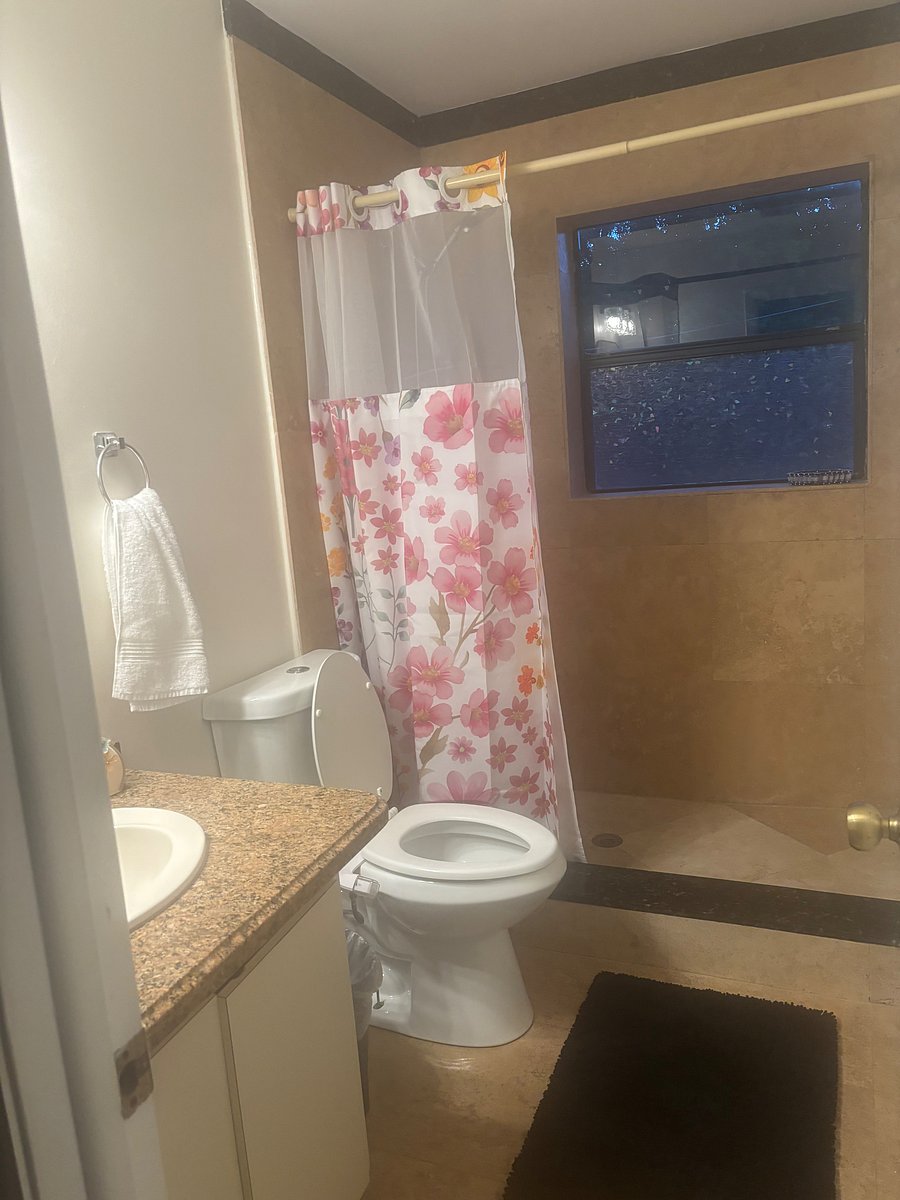 Furnished Finder property 1051927_1 photo 1