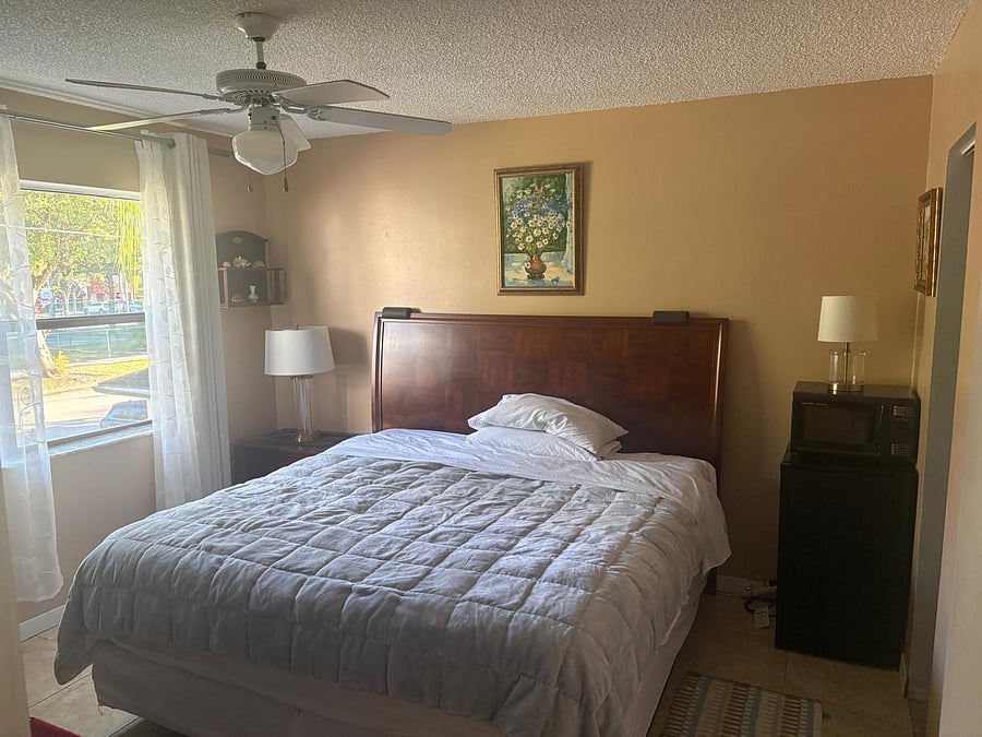 Furnished Finder property 1051927_1 photo 2