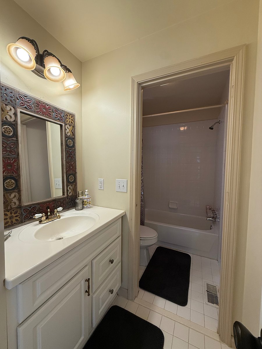 Furnished Finder property 1051932_1 photo 7