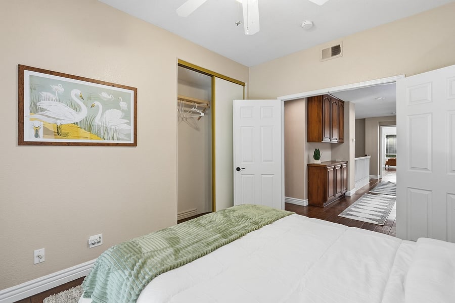 Furnished Finder property 1051934_1 photo 27