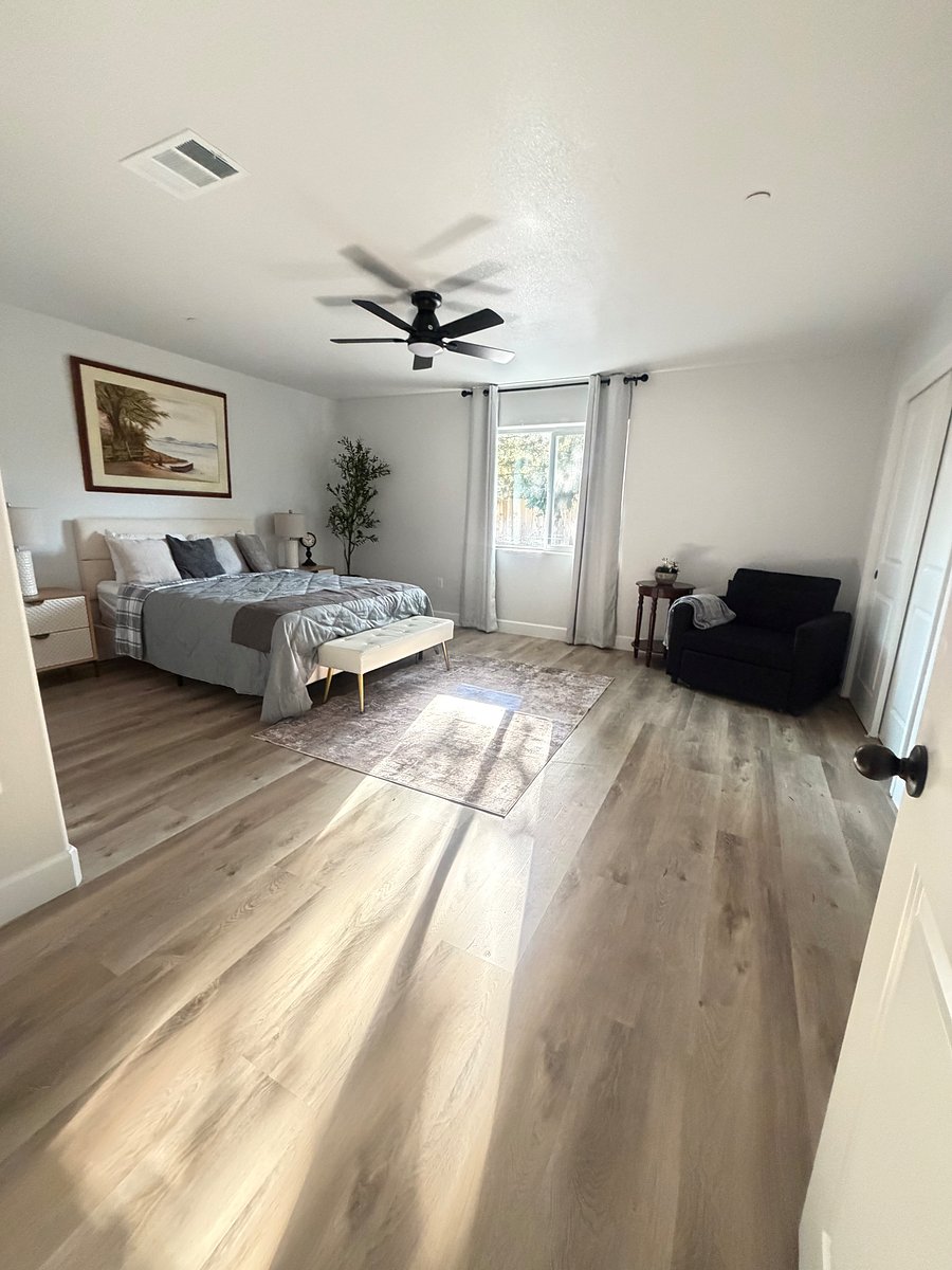 Furnished Finder property 1051935_1 photo 11