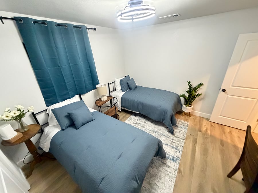 Double twins beds .