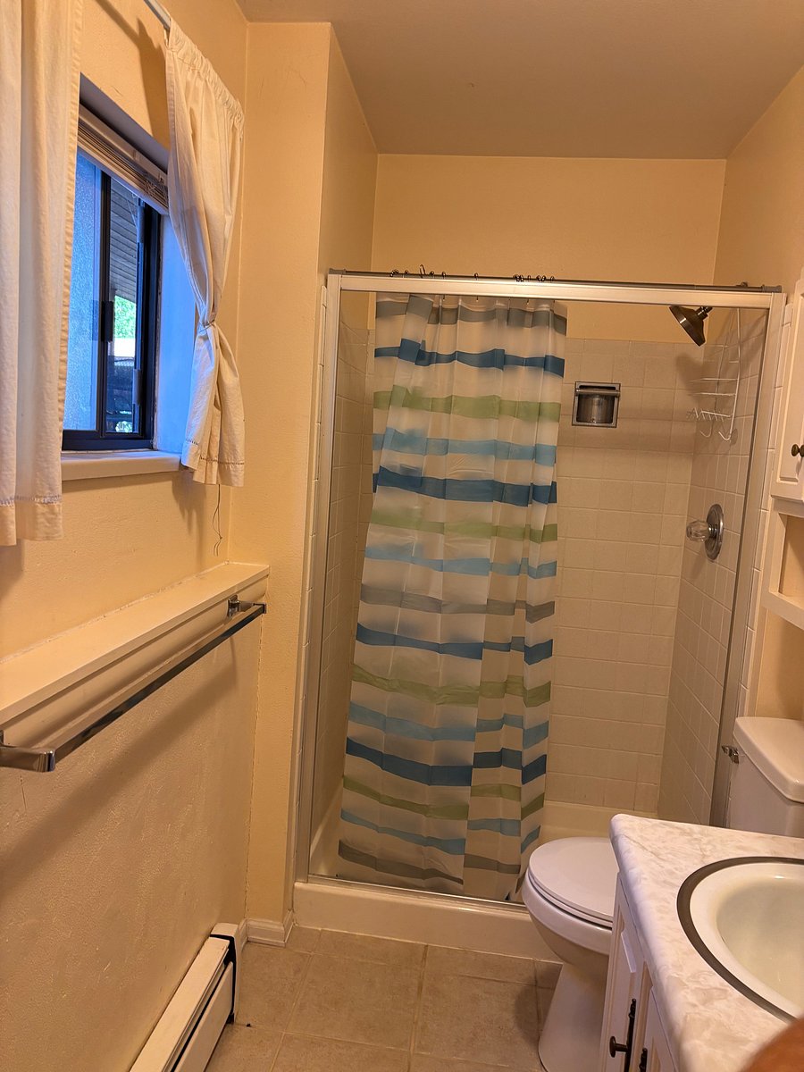 Furnished Finder property 1051937_1 photo 4