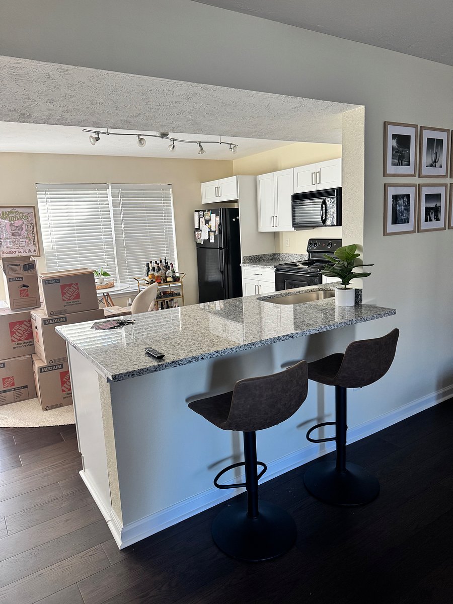 Furnished Finder property 1051946_1 photo 3