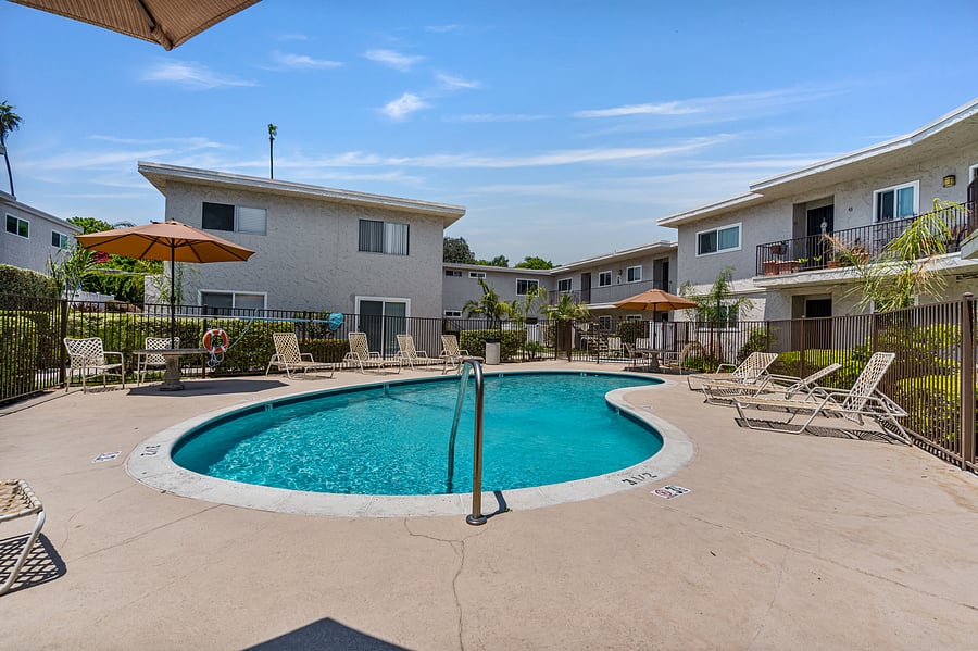 Furnished Finder property 1051958_1 photo 12