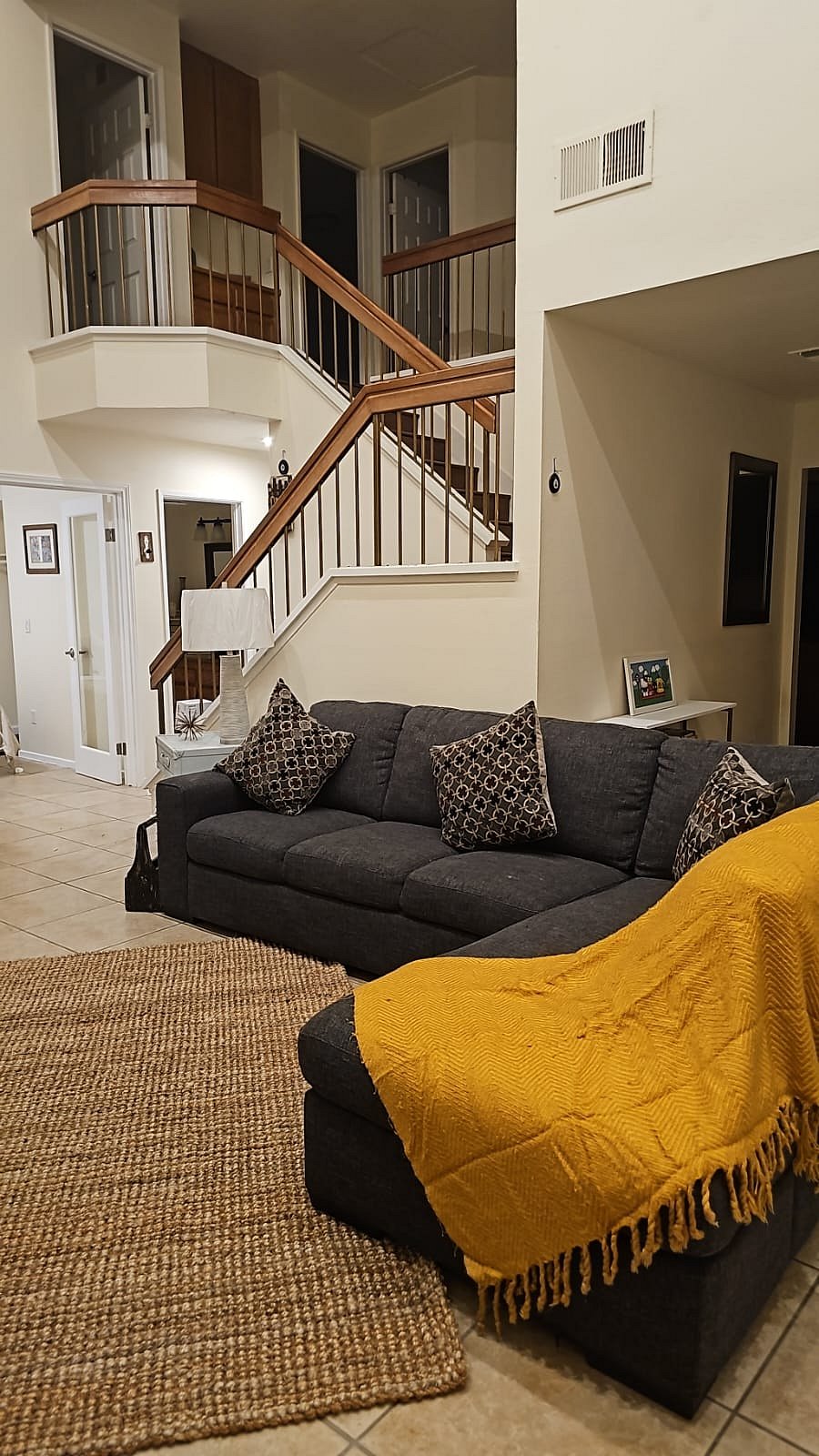 Furnished Finder property 1051959_1 photo 1
