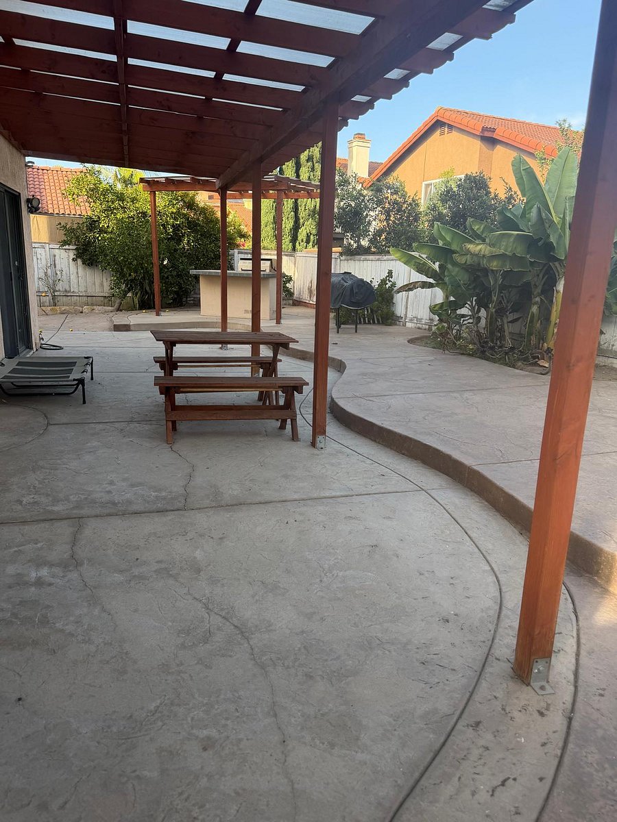 Furnished Finder property 1051959_1 photo 16