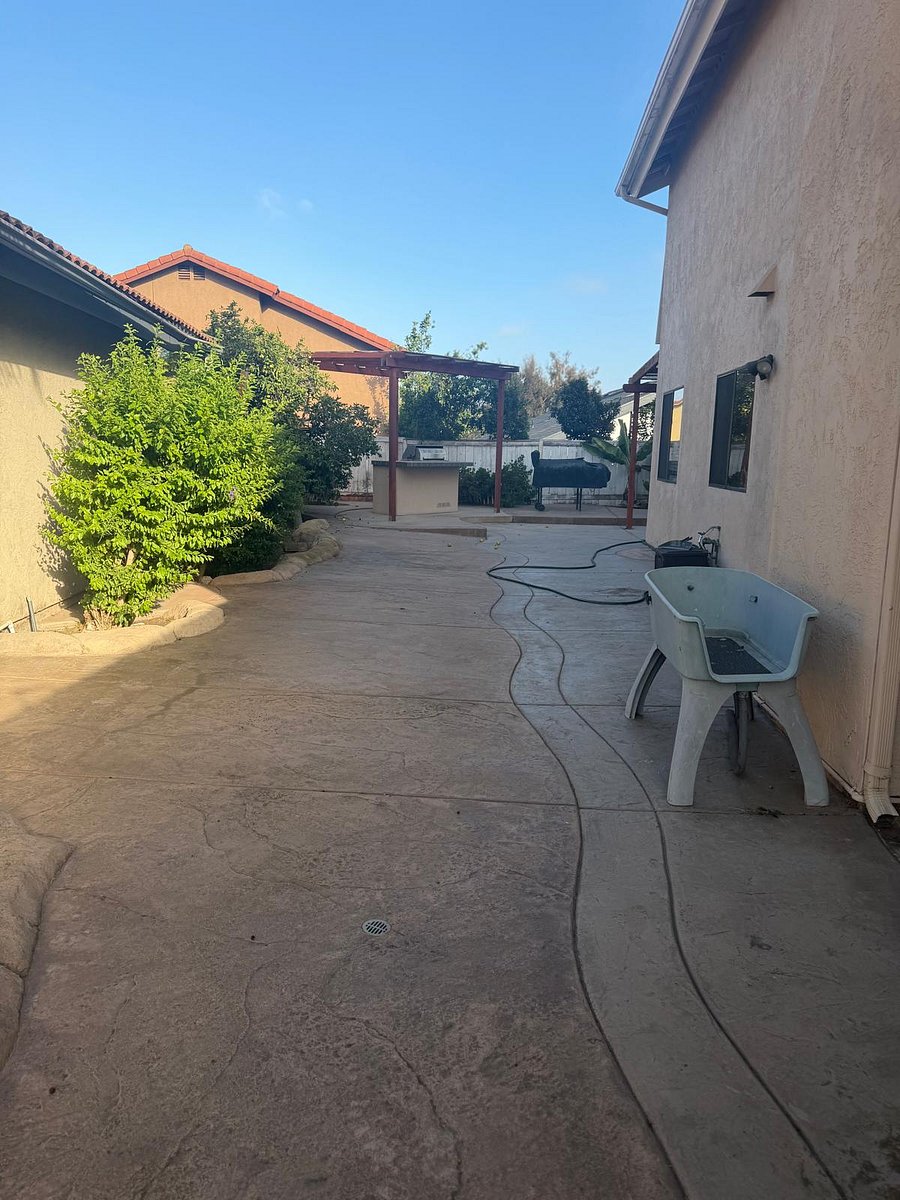 Furnished Finder property 1051959_1 photo 18