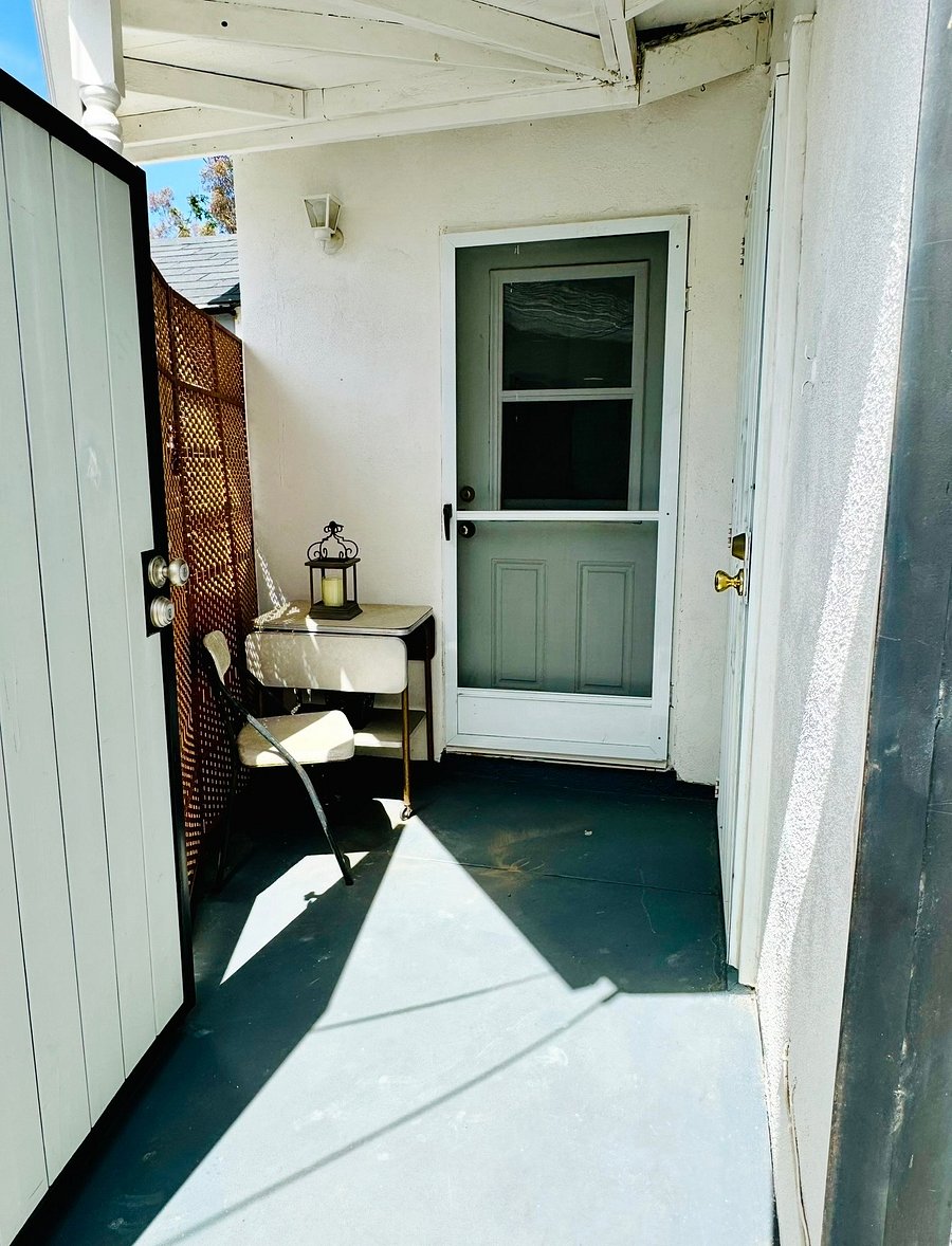 Furnished Finder property 1051976_1 photo 11