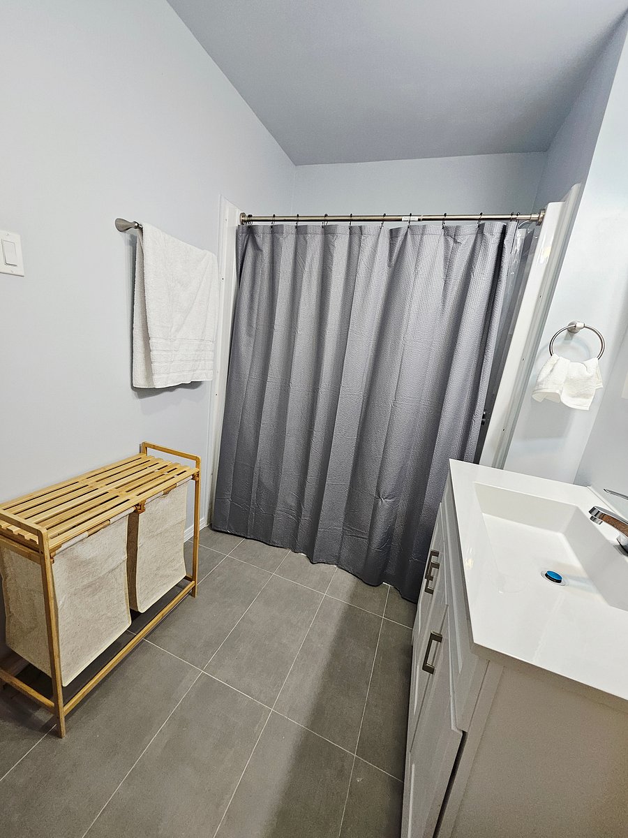 Furnished Finder property 1051988_1 photo 15