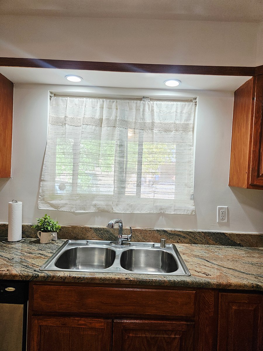 Furnished Finder property 1051988_1 photo 6