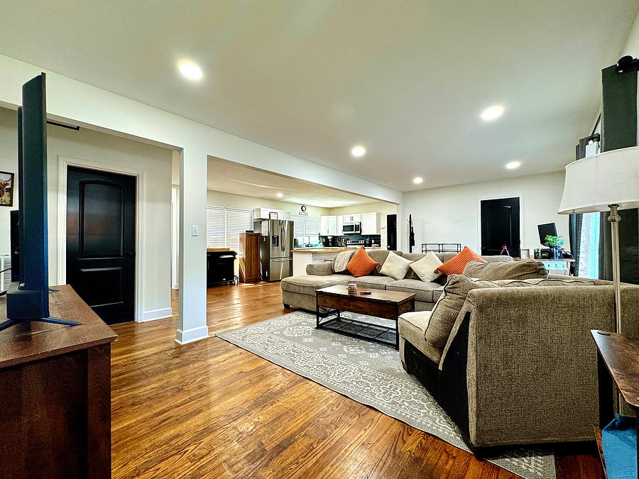 Furnished Finder property 1052012_1 photo 3