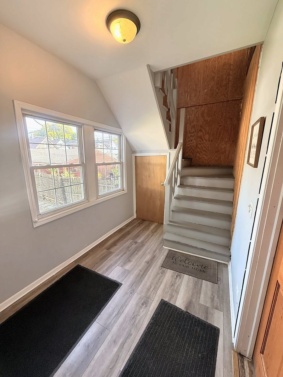 Furnished Finder property 1052027_1 photo 12
