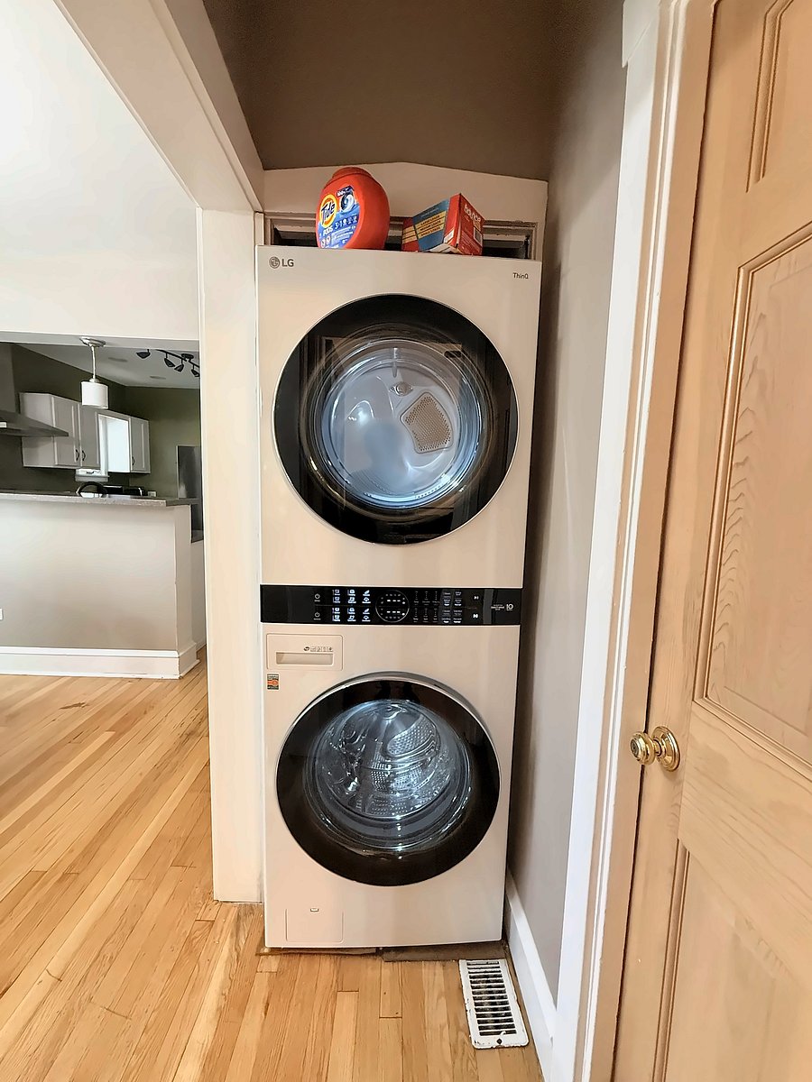 Furnished Finder property 1052027_1 photo 9