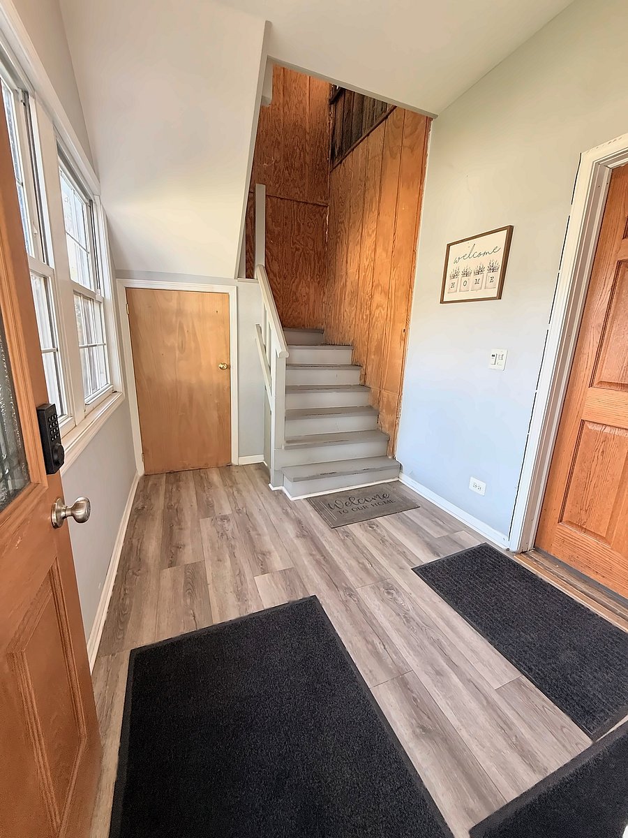 Furnished Finder property 1052027_1 photo 13