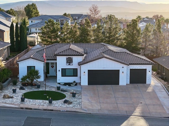 Furnished Finder property 1052028_1 photo 1