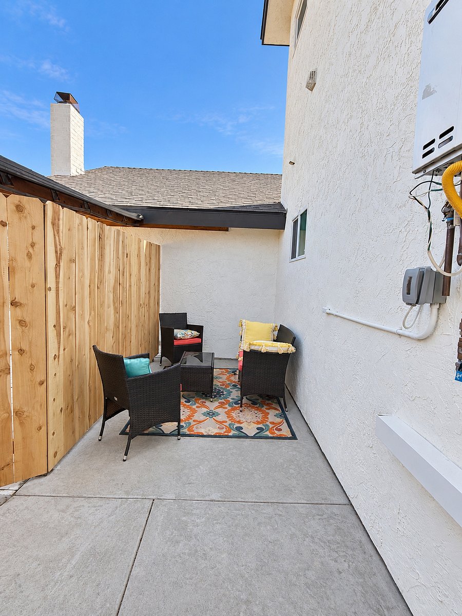 Furnished Finder property 1052031_1 photo 25