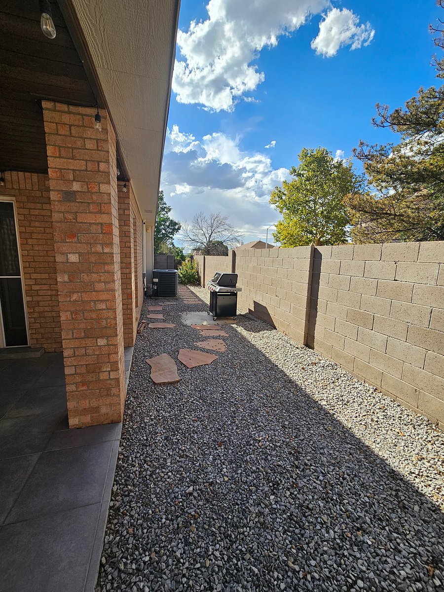 Furnished Finder property 1052038_1 photo 24