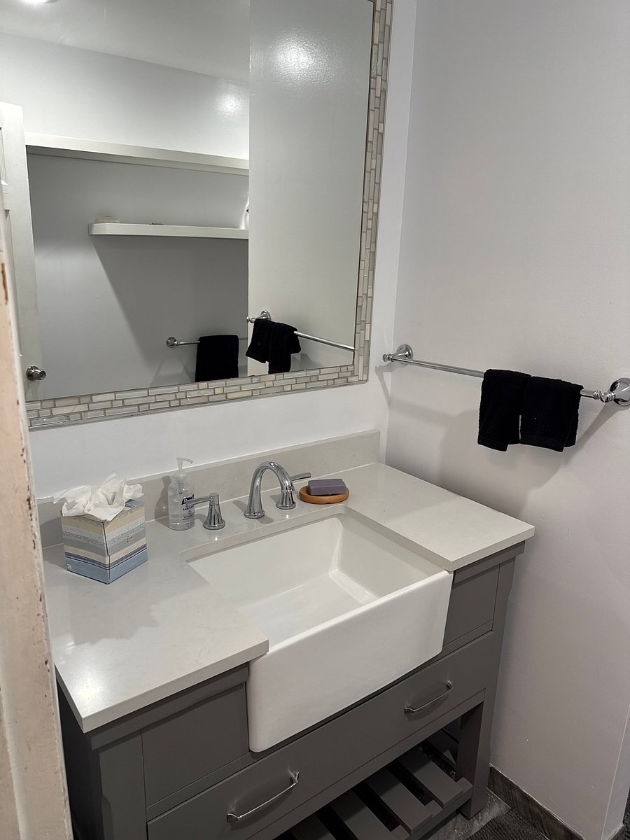 Furnished Finder property 1052040_1 photo 8