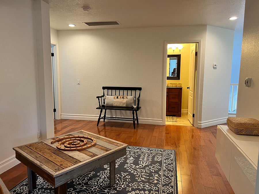 Furnished Finder property 1052057_1 photo 28