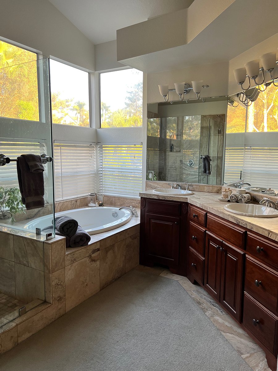 Furnished Finder property 1052057_1 photo 26