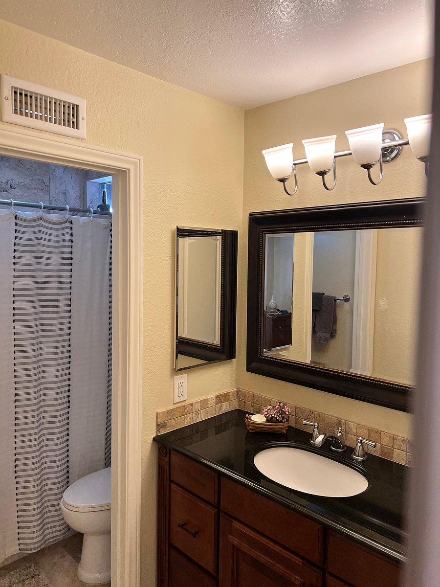 Furnished Finder property 1052057_1 photo 27