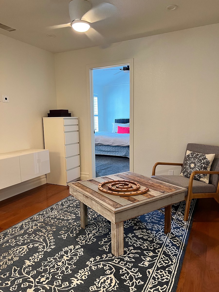 Furnished Finder property 1052057_1 photo 30