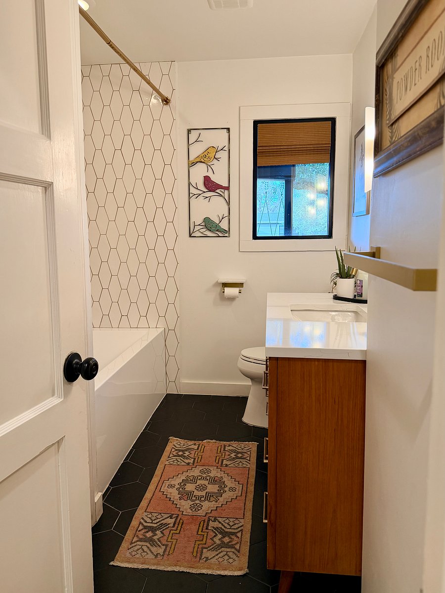 Furnished Finder property 1052071_1 photo 13