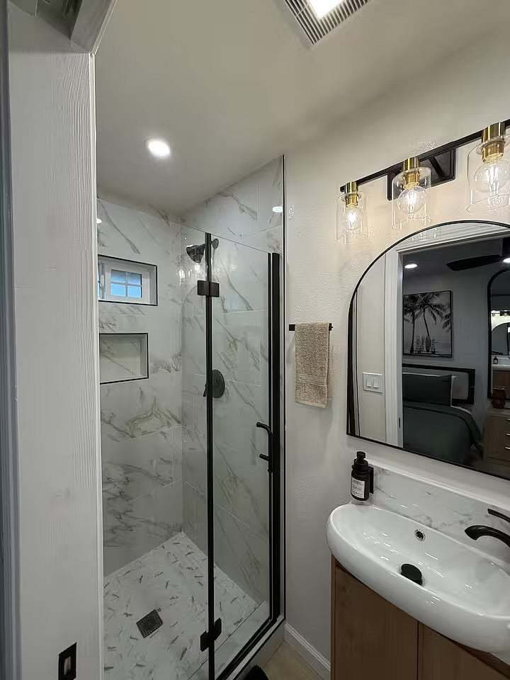 Furnished Finder property 1052078_1 photo 6